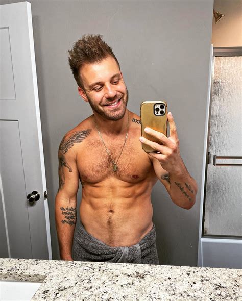 Paulie Calafiore Gay Porn Videos